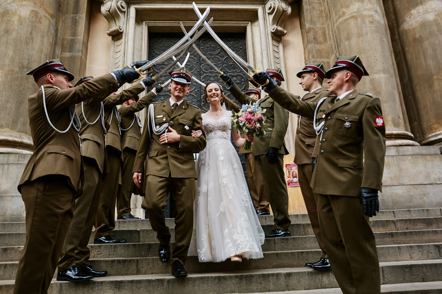 ślub wojskowych w kolegiacie świętej anny